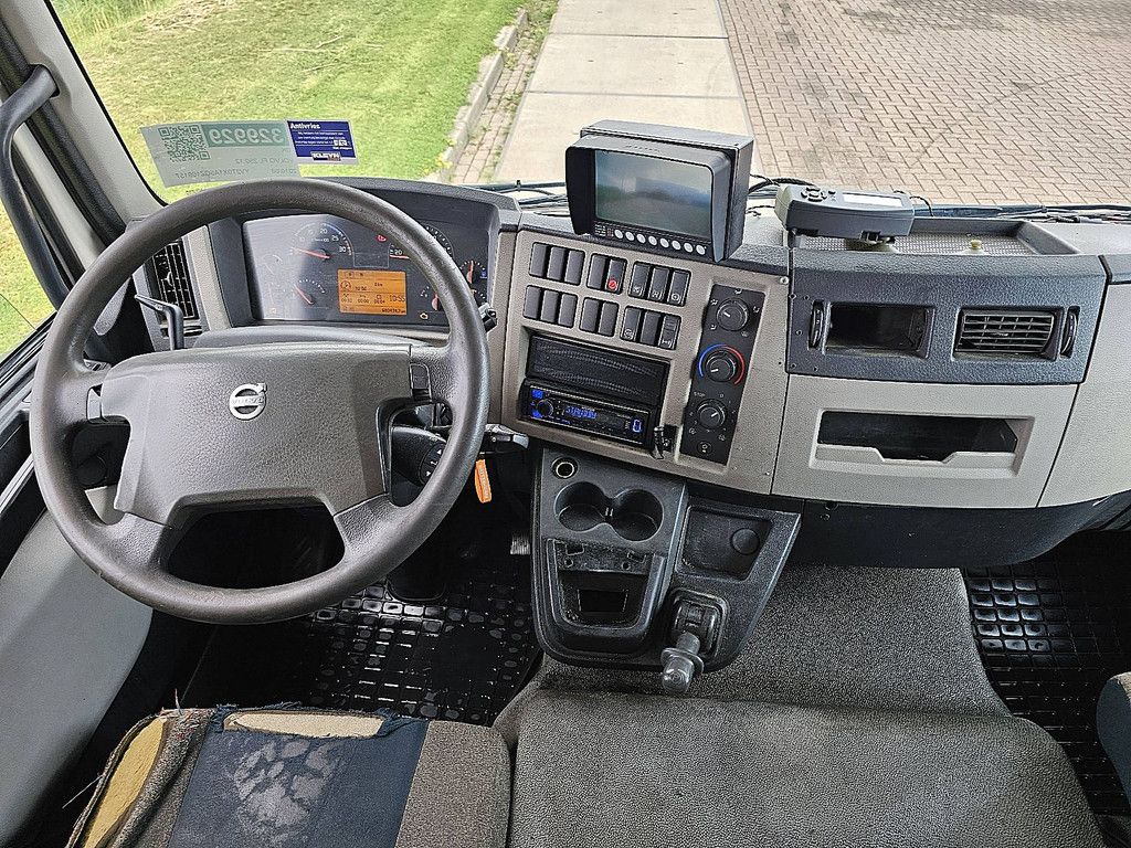 VOLVO FL 250.12