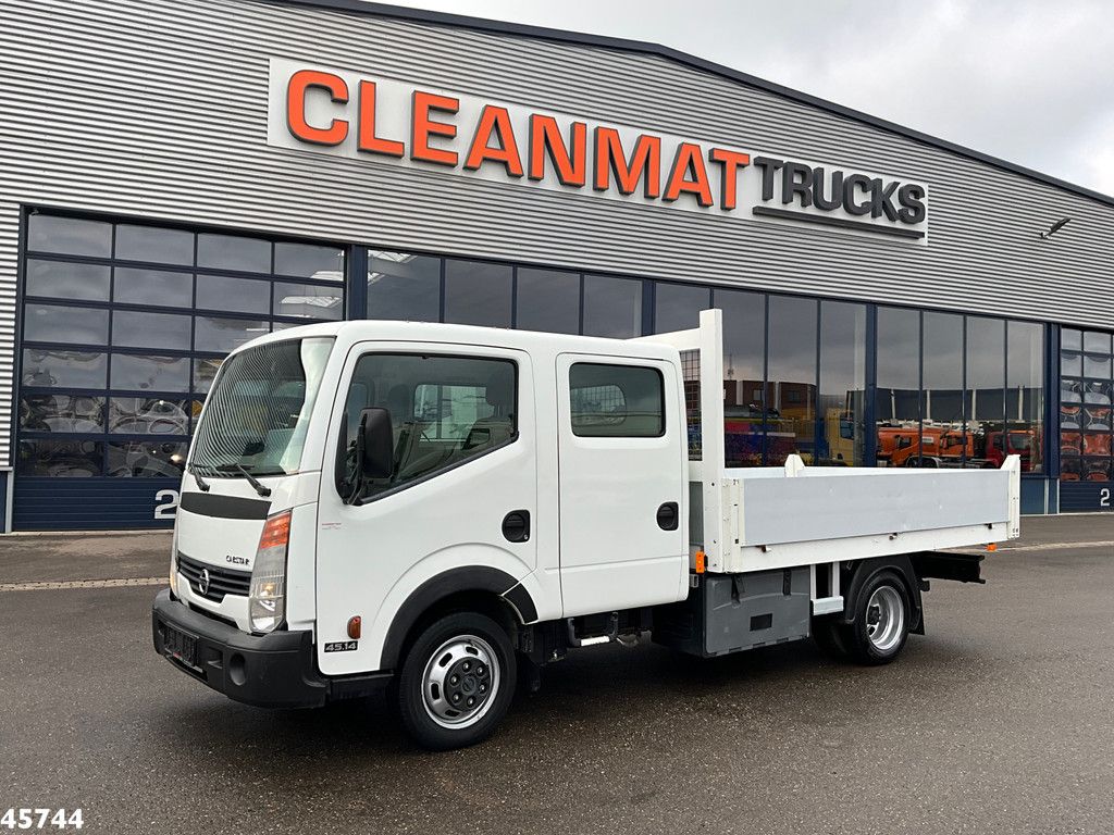 Nissan Cabstar 45.14 kipper 7 zitplaatsen Manual Just 101.549 km!