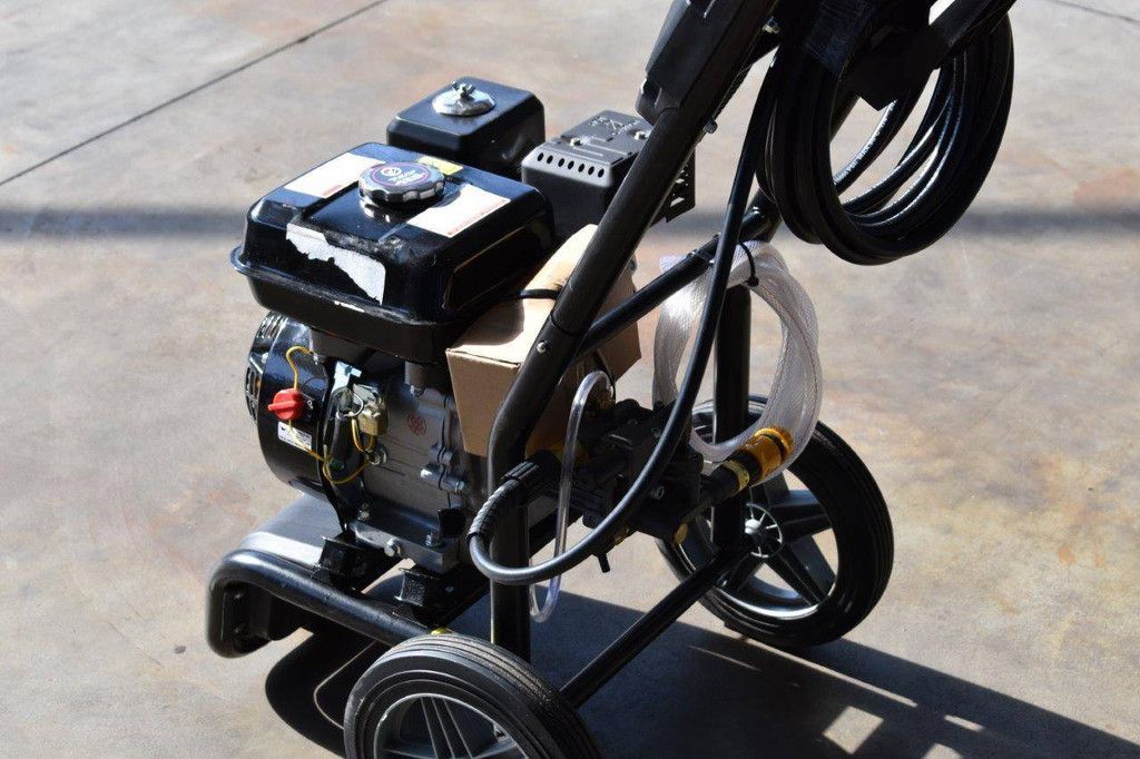 Bison HPW170 High-Pressure Cleaner 2021 New