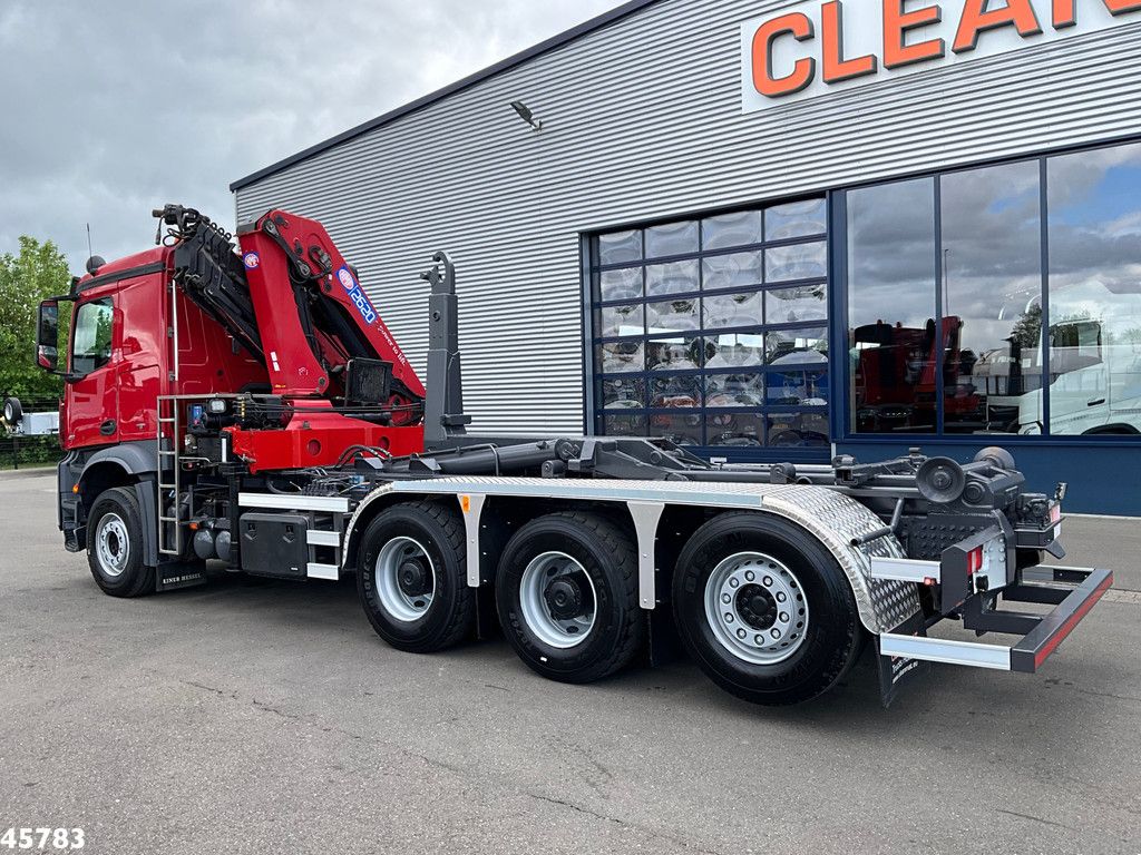 Mercedes-Benz Arocs 3251 8x4 Euro 6 HMF 26 Tonmeter laadkraan