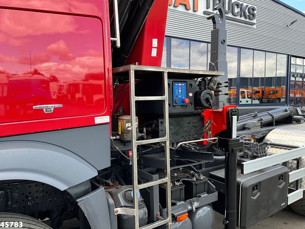 Mercedes-Benz Arocs 3251 8x4 Euro 6 HMF 26 Tonmeter laadkraan