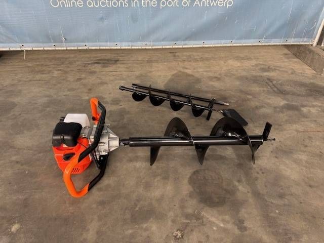 Lican Wild Earth Auger/Soil Drill Petrol 2024 New in box