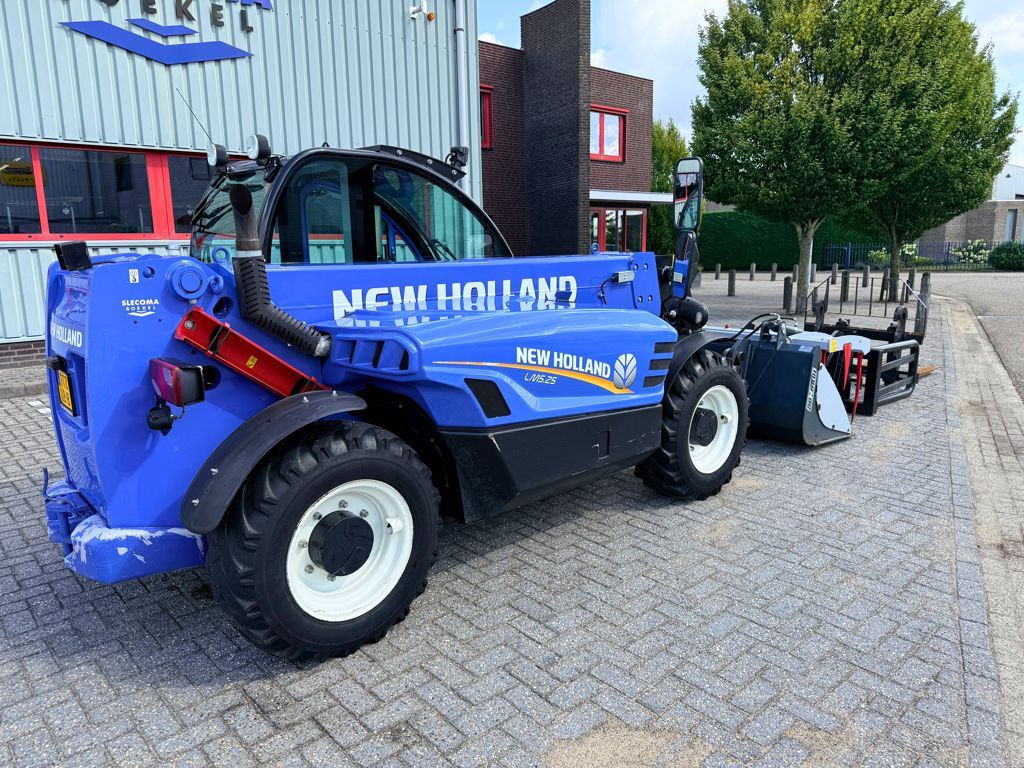 New Holland LM5.25 Verreiker