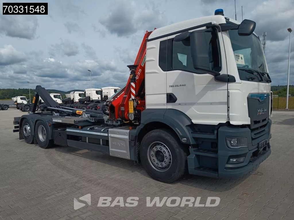 MAN TGS TGS 26.440 6X2 NEW! FASSI F235A.0.25 Crane Kran + HYVA 20-57-S Lift + Steering axle Euro 6