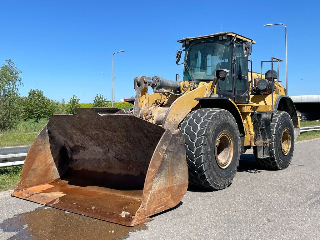 Caterpillar 966M