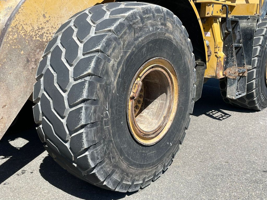 Caterpillar 966M
