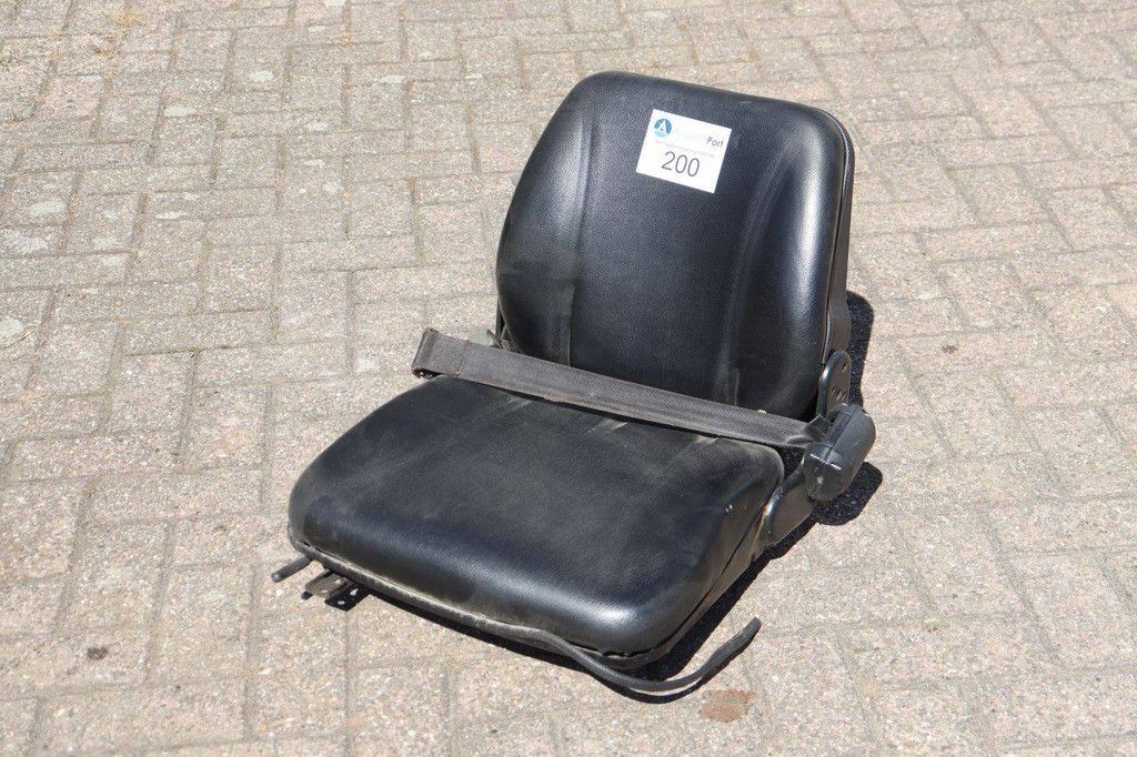 Machine chair