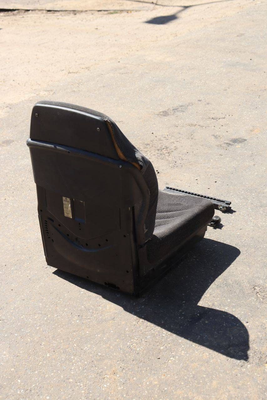 Machine chair