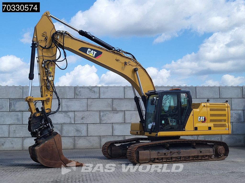 Caterpillar 326 -07A Tiltrotator - 2 Buckets