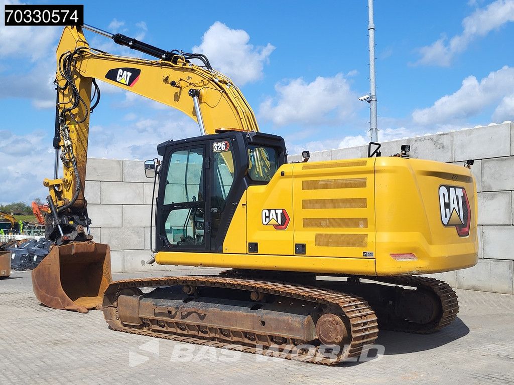 Caterpillar 326 -07A Tiltrotator - 2 Buckets