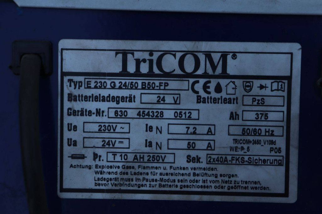 Tricom Futur Smart 24V Battery Charger