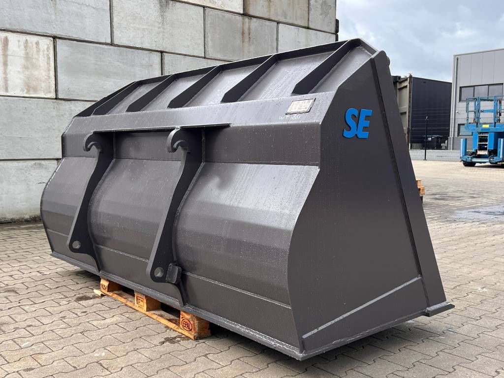 SE Equipment Volvo Laadbak - Loading bucket - Ladeschaufel