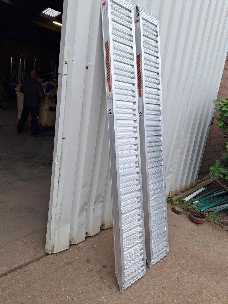 Laderampen 3000 kg Neu