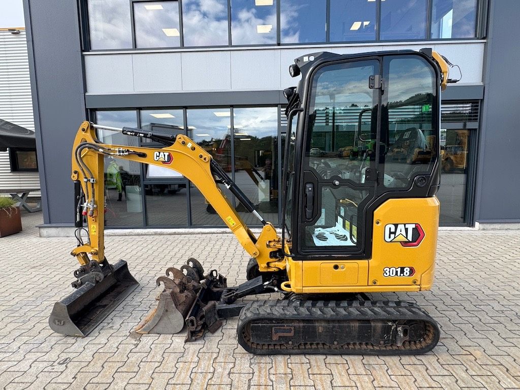 CAT 301.8