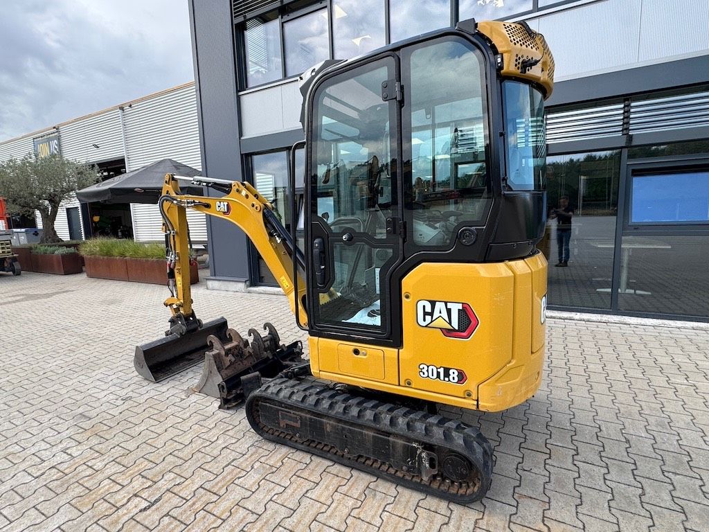 CAT 301.8