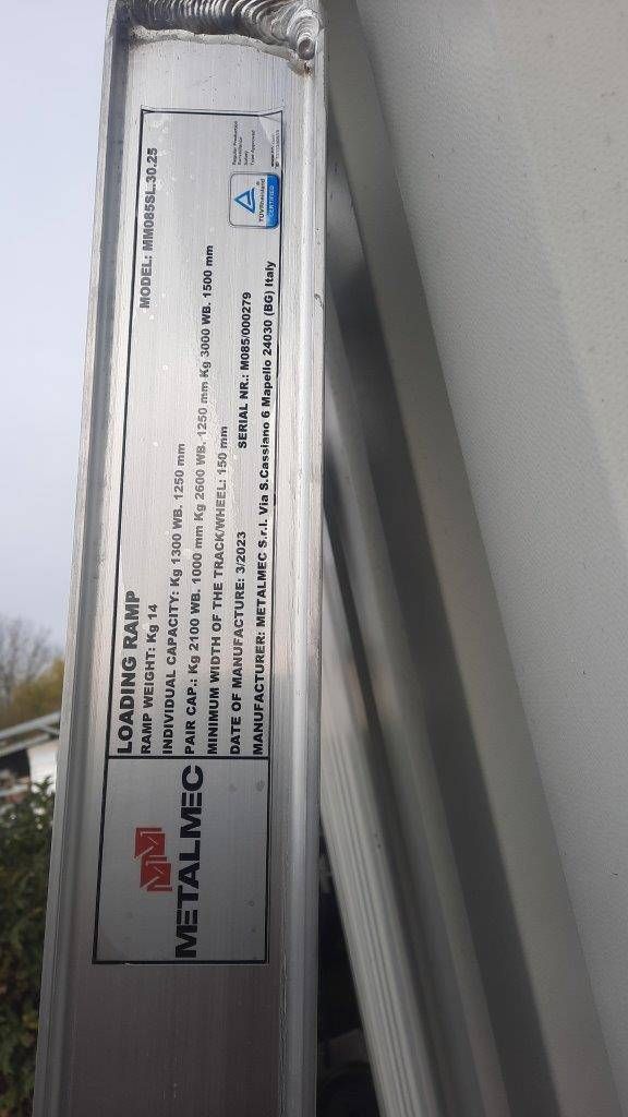 Aluminum Loading Ramps 3000kg New