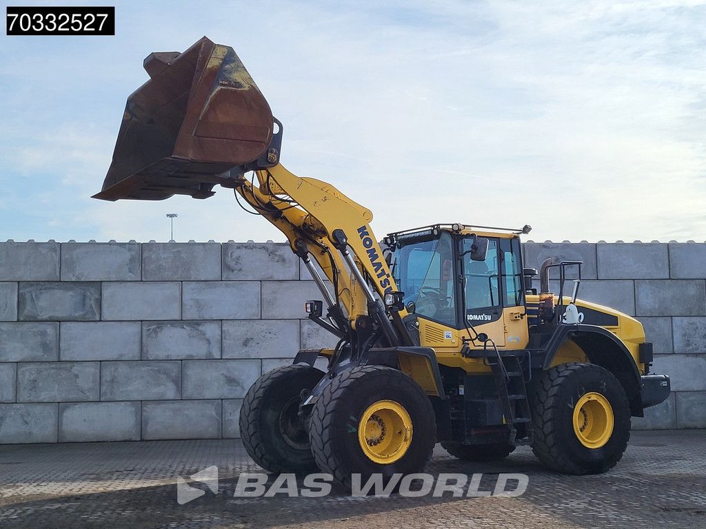 Komatsu WA380-7