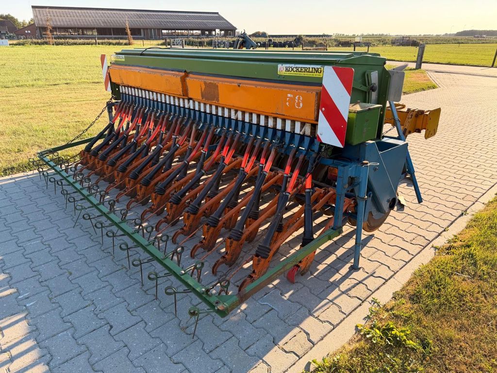 Kockerling Rumpstad met Kockerling zaaimachine