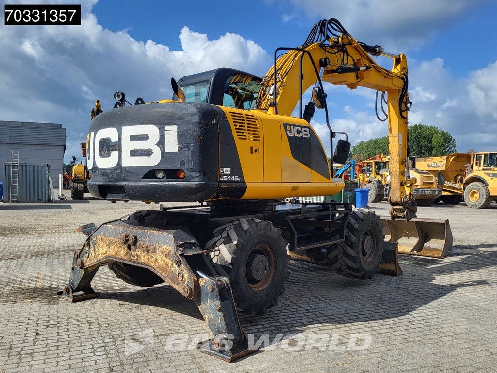 JCB JS145 W
