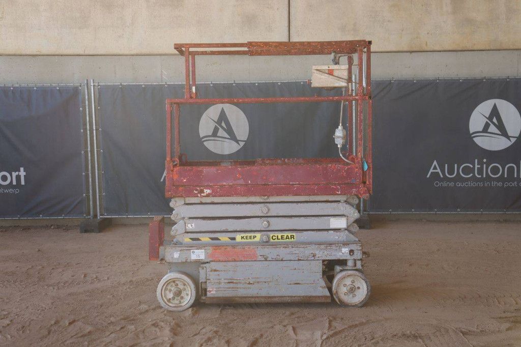 Schaarlift Skyjack SJ-3219 Elektrisch 7.8m 2010