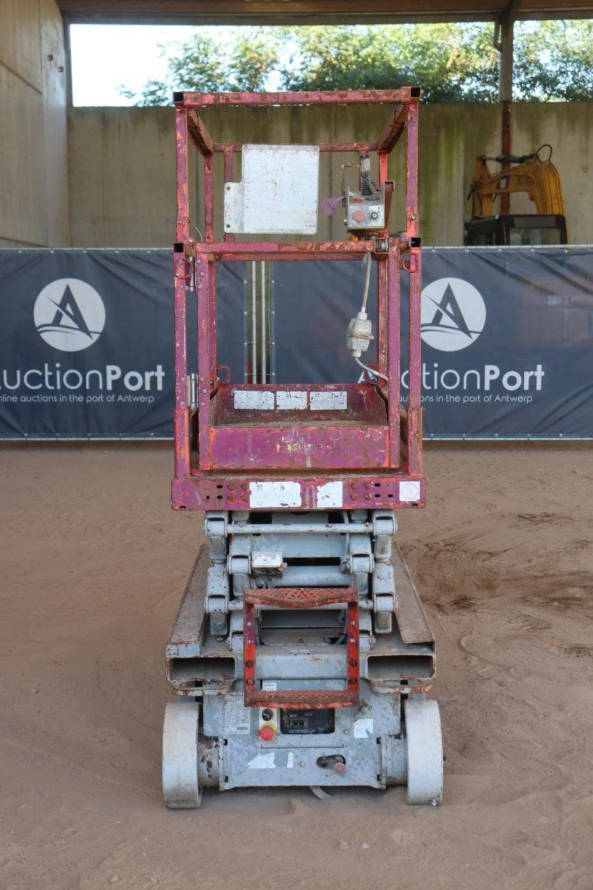 Schaarlift Skyjack SJ-3219 Elektrisch 7.8m 2010