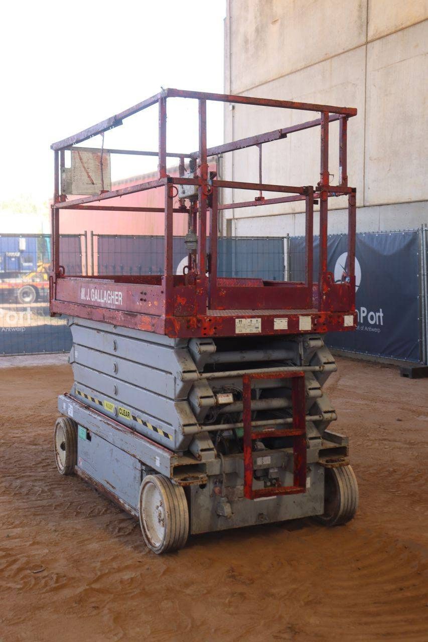 Scherenbühne SkyJack SJ4632 Elektrisch 11,7 m 2010