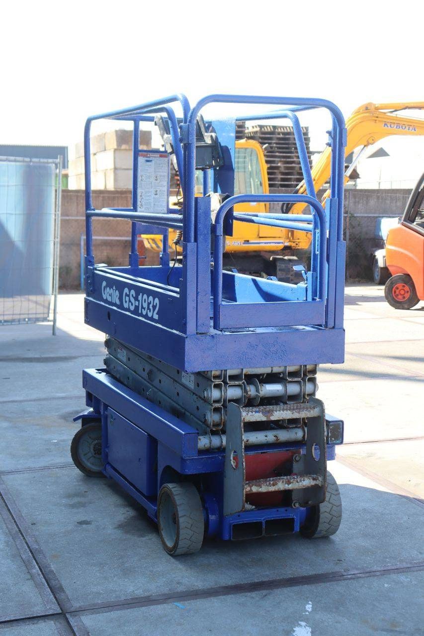 Scissor lift Genie GS-1932 Electric 7.64m