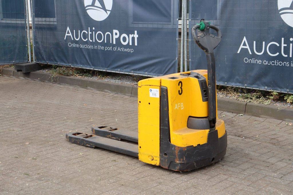 Pallet truck Jungheinrich EJE 116 Electric 1600kg 2007