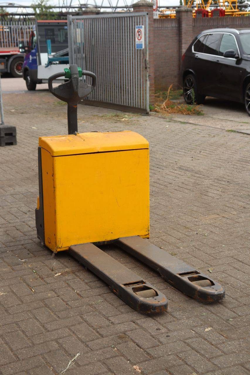 Pallet truck Jungheinrich EJE 116 Electric 1600kg 2007