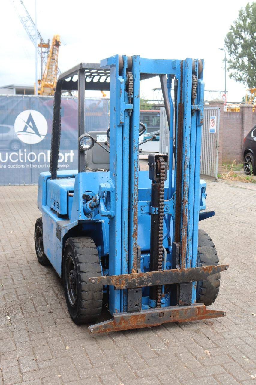 Forklift Hyster H2.50XL Diesel 2500kg 4.3m 1989