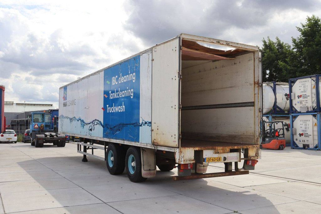 Closed semi-trailer Groenewegen 32t 1997