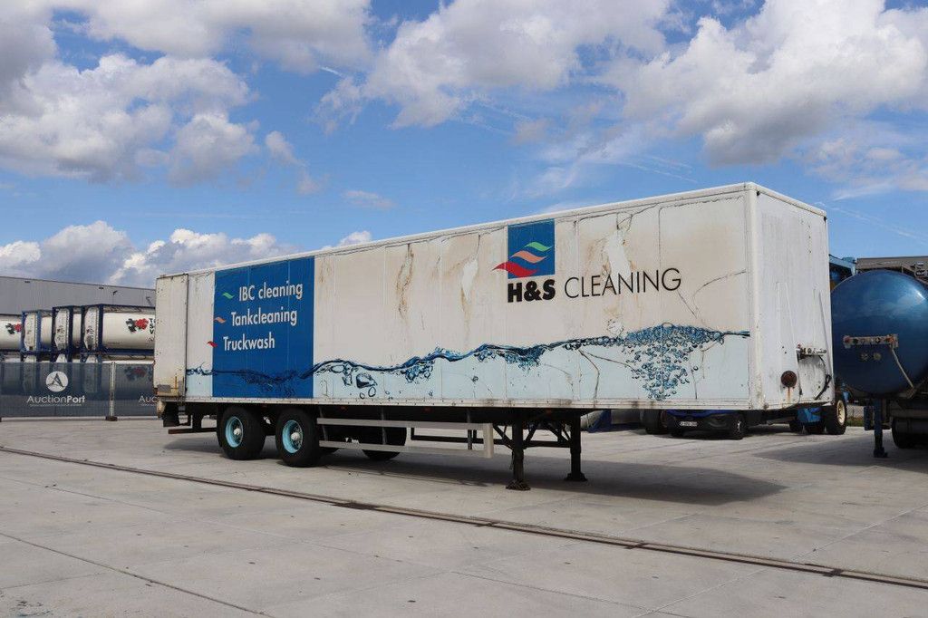 Closed semi-trailer Groenewegen 32t 1997