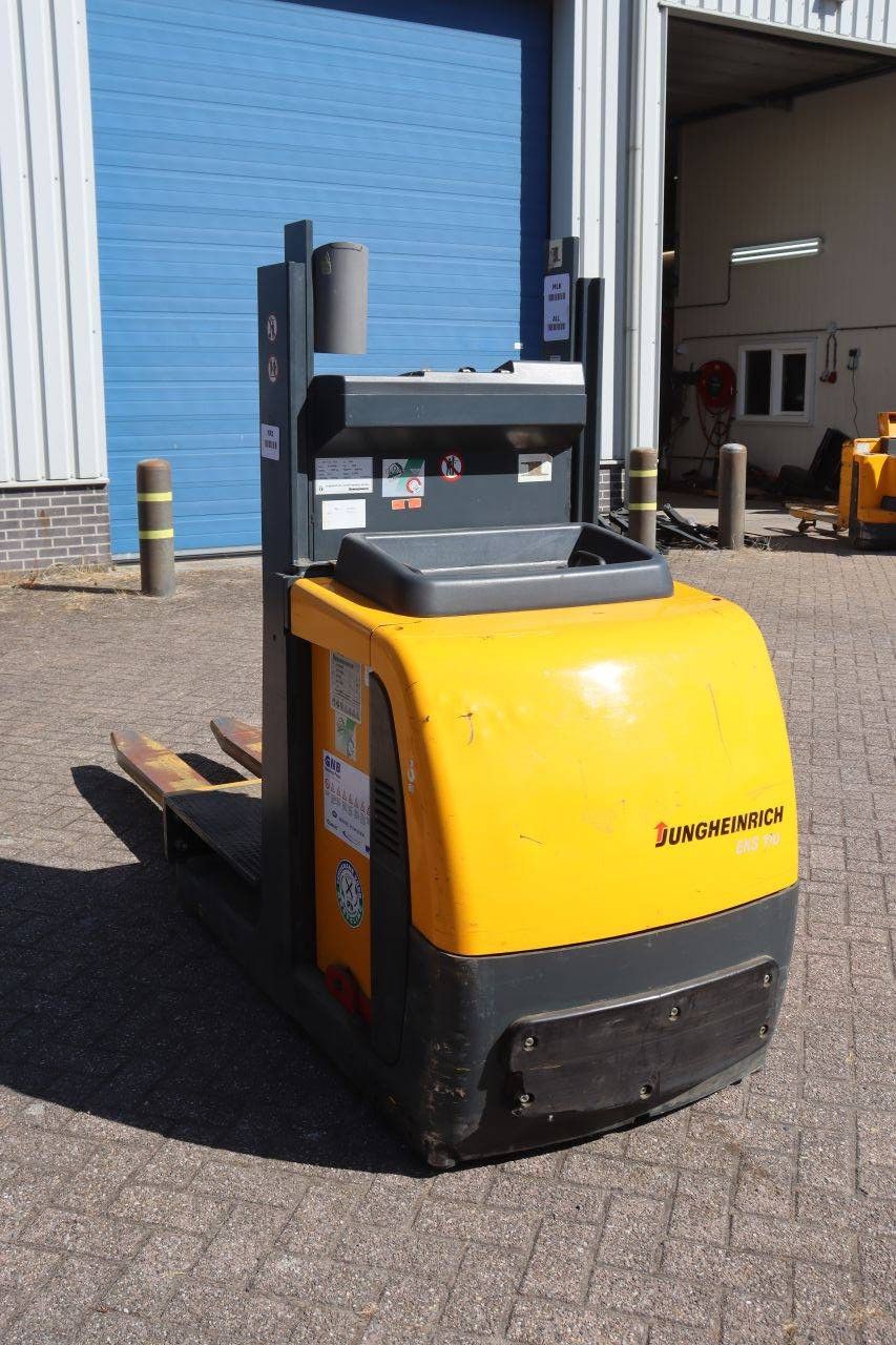 Stacker Jungheinrich EKS 110 Electric 1000kg 2006