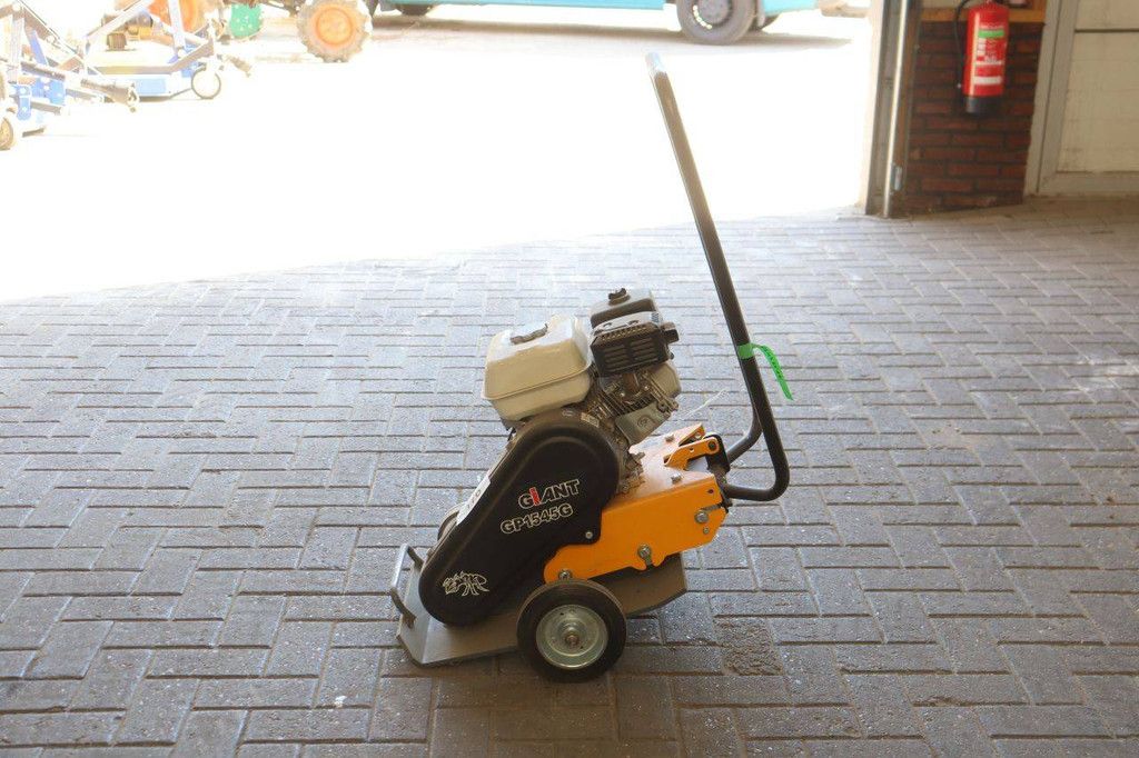 Giant GP1545G Petrol Vibratory Plate 2024