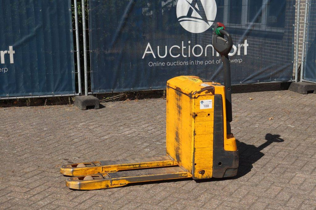 Pallet truck Jungheinrich EJE 116 Electric 1600kg 2015