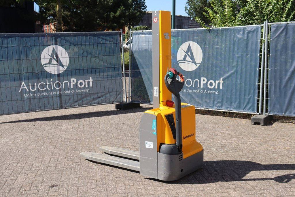 Stacker Jungheinrich EMC 110 Electric 1000kg 2018