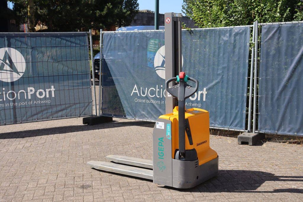 Stacker Jungheinrich EMC 110 Electric 1000kg 2020