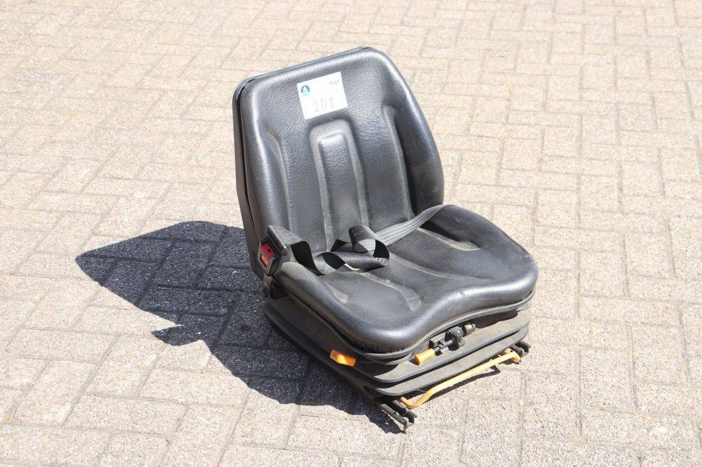 Machine chair