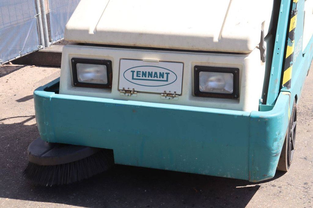 Kehrmaschine Tennant 6400 Diesel 12kW 2002