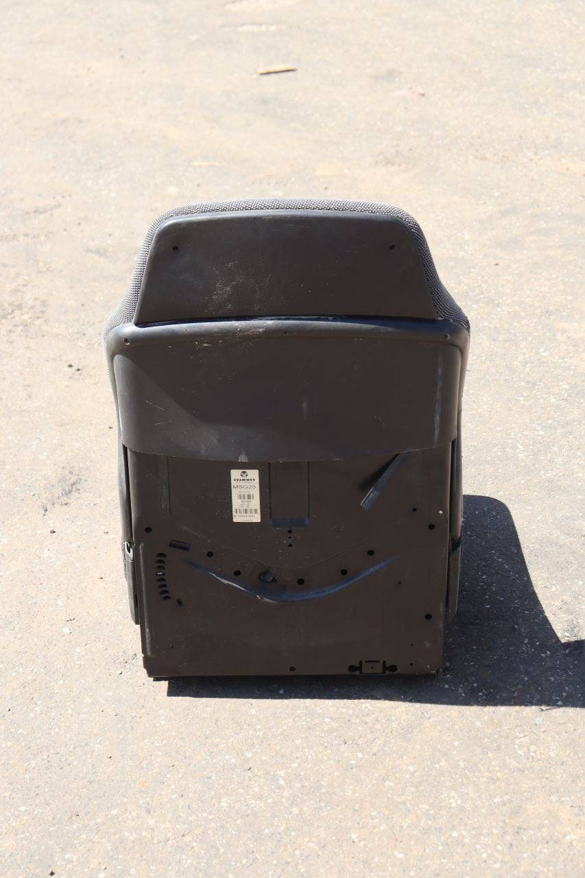 Machine chair
