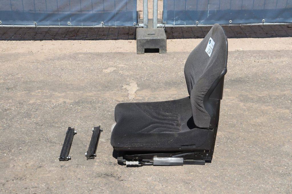 Machine chair