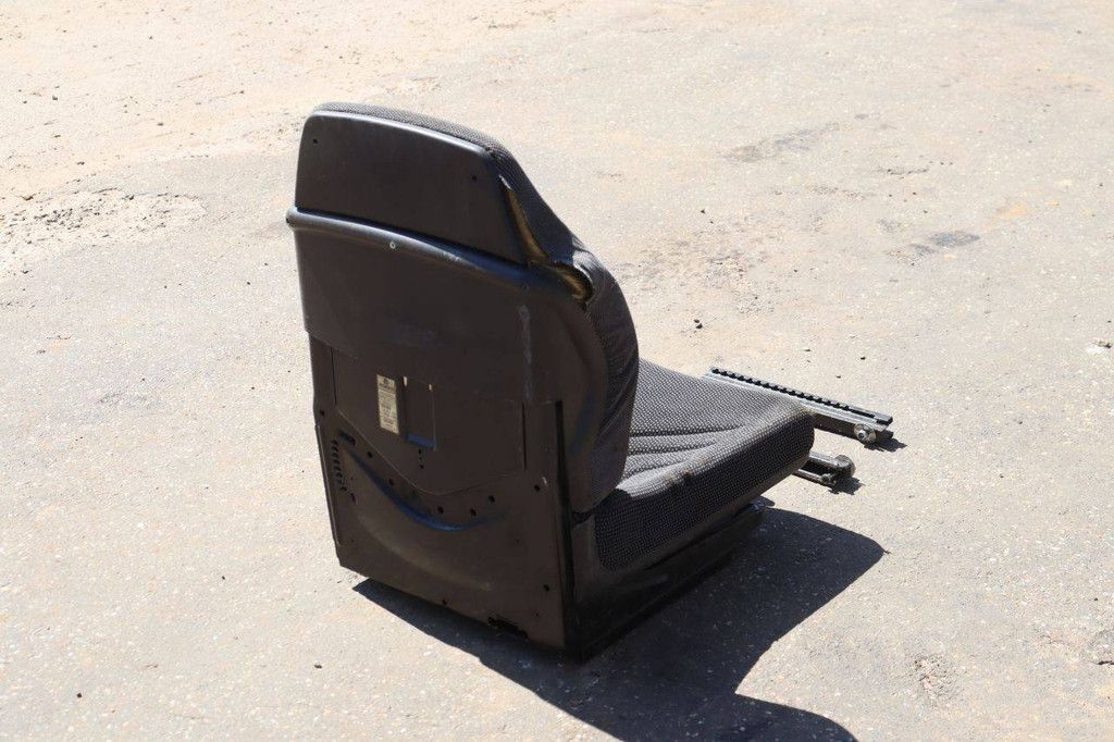 Machine chair