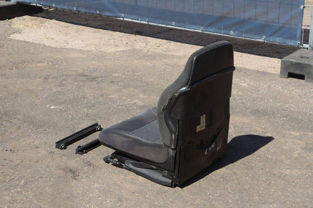 Machine chair