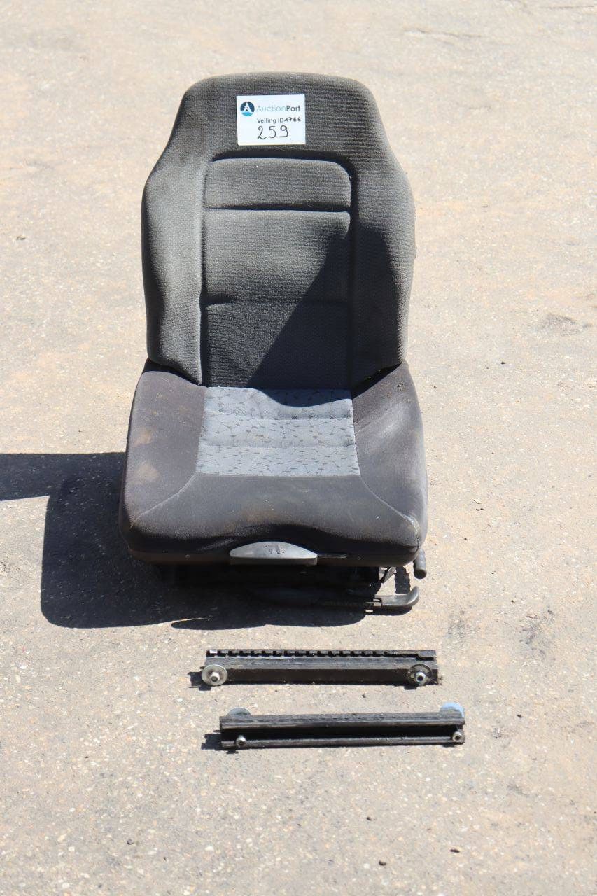 Machine chair