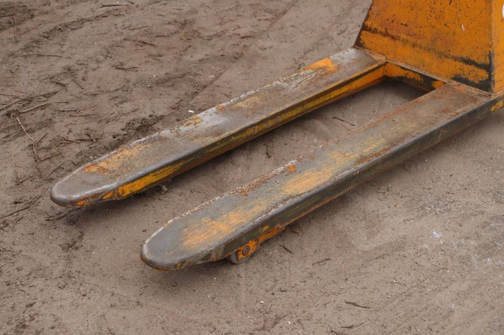 Pallet truck Vestergaard 116-089 B 800kg 1989