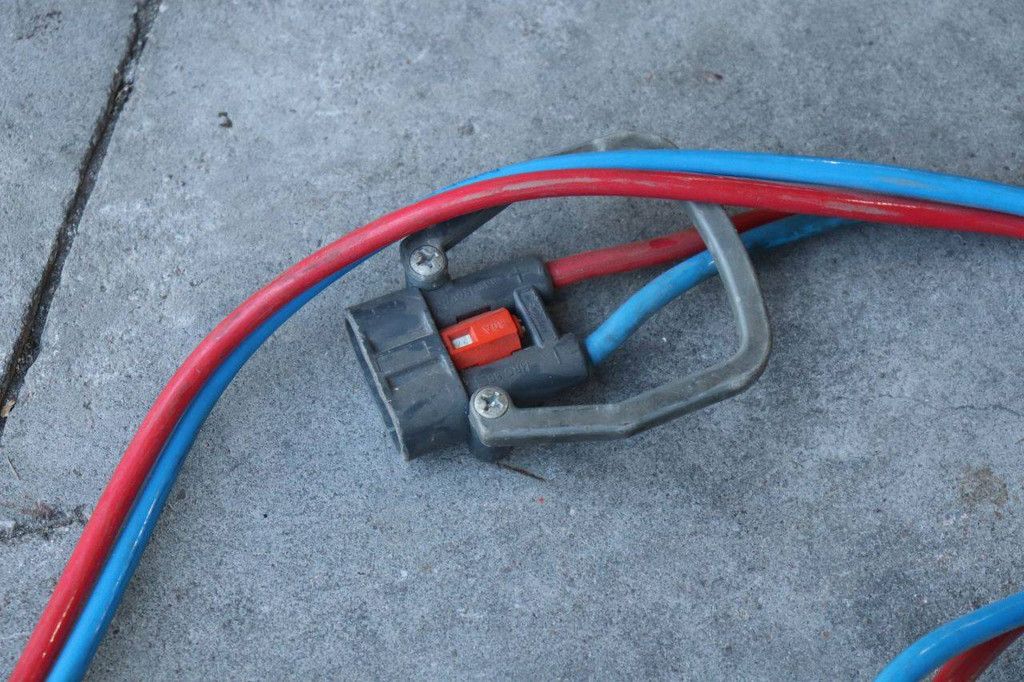 Hawker Life Tech 24V Battery Charger