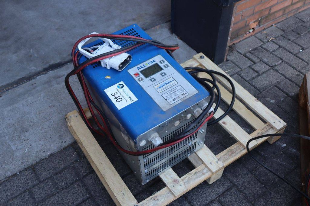 Battery charger Alltrac 80D75 2012