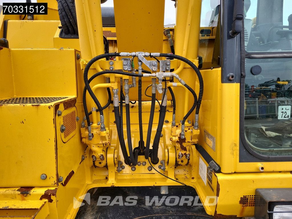 Komatsu PC138 US-11 4 Buckets