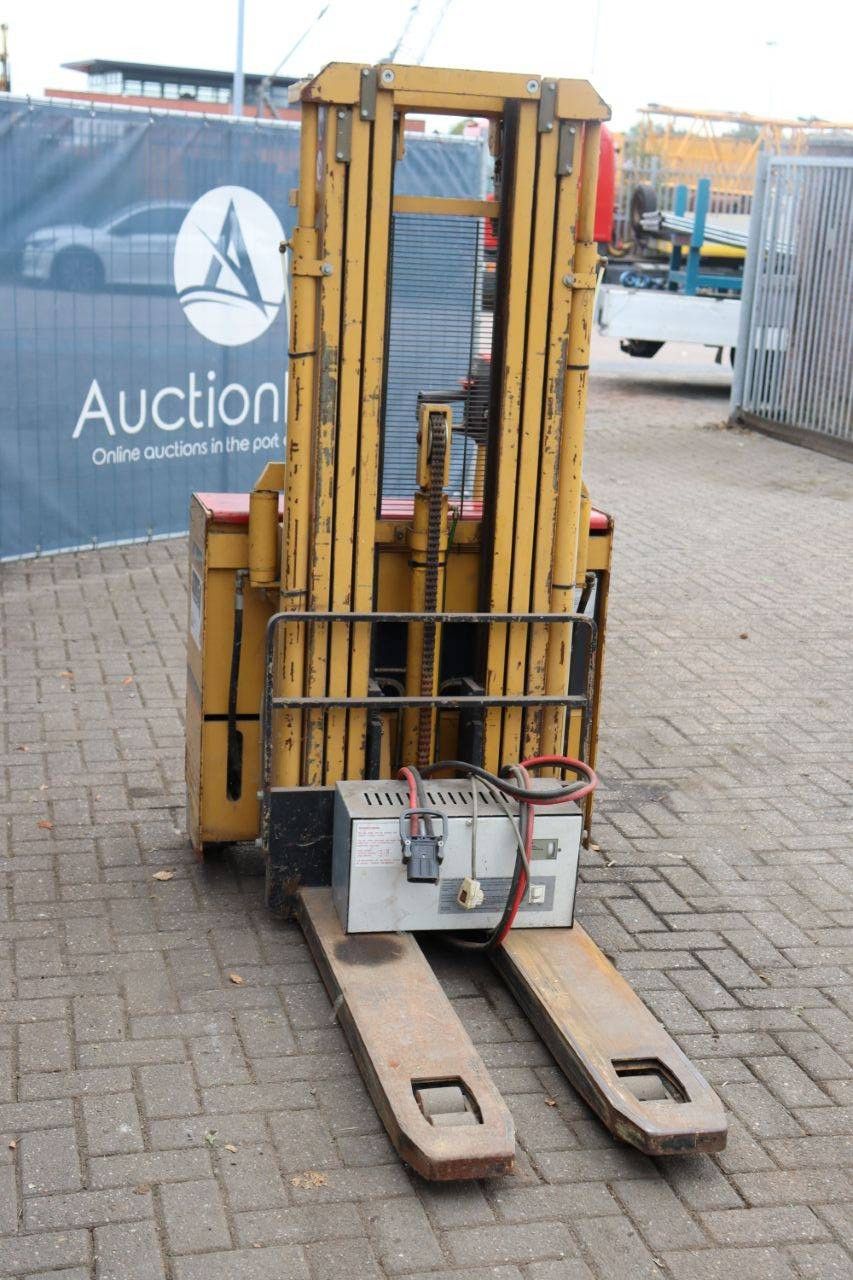 Stacker ICEM IE16-400DS Electric 1600kg 4.0m 1996