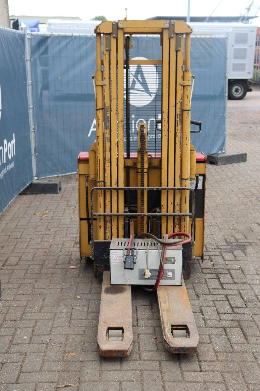 Stacker ICEM IE16-400DS Electric 1600kg 4.0m 1996